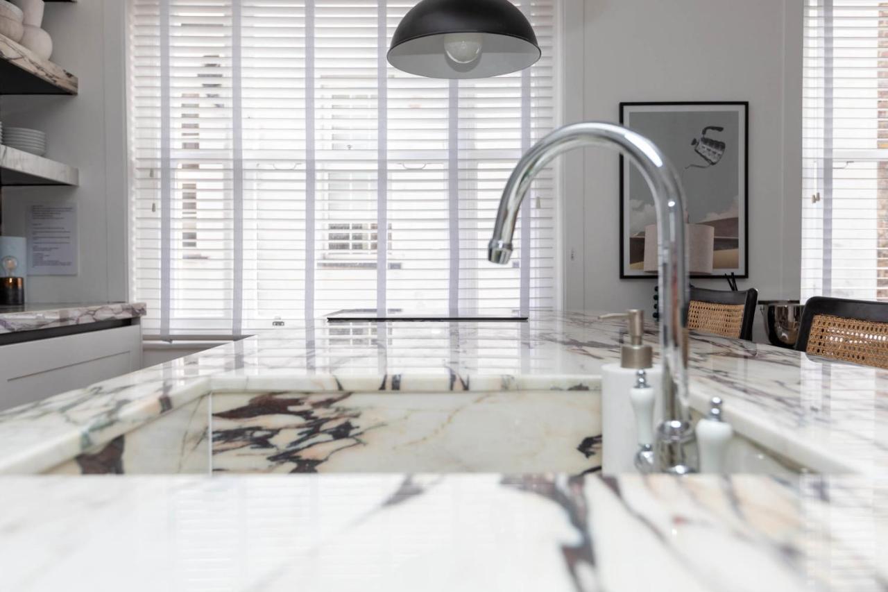 Stylish 2 Bedroom Apartment Near Oxford Street London Eksteriør billede