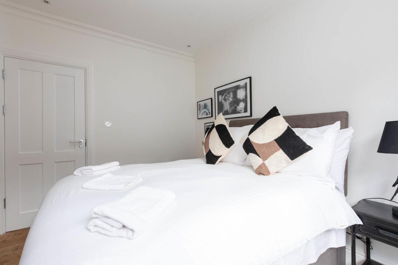 Stylish 2 Bedroom Apartment Near Oxford Street London Eksteriør billede